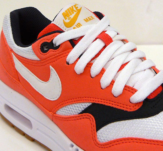 Nike WMNS Air Max 1 ND - Solar Red - Black - White