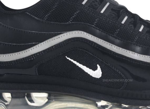 Nike Air Max 24/7 – Black – Metallic Silver | August 2010