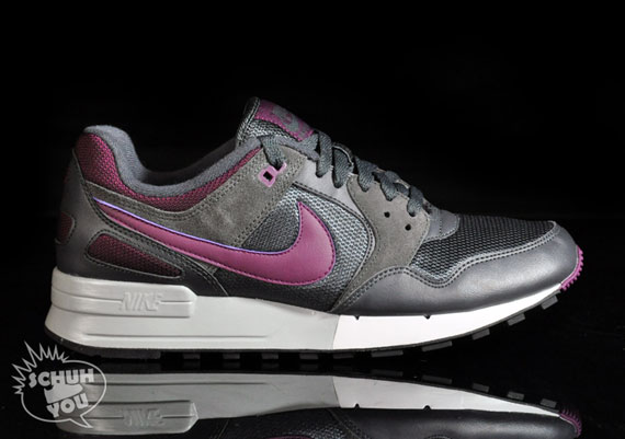 Nike Air Pegasus 89 Anthracite Purple 03