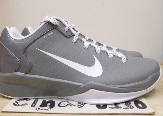 Nike Hyperdunk 2010 Low Cool Grey White 1