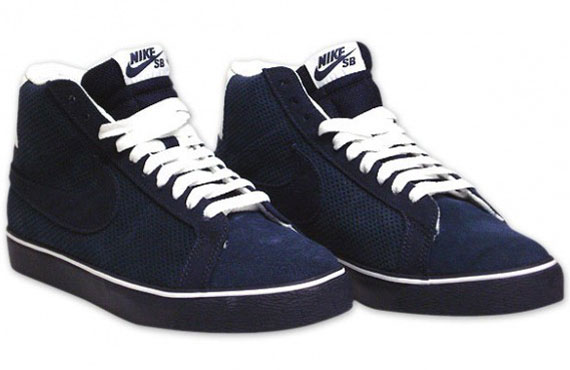 Nike Sb Blazer Mid Obsidian Poets 3