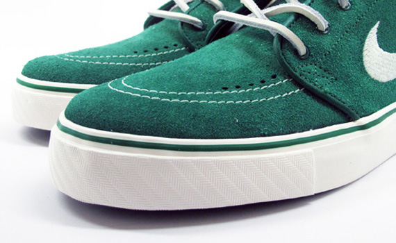 Nike SB Zoom Stefan Janoski - Pine Green - Sail | Available @ 21 Mercer