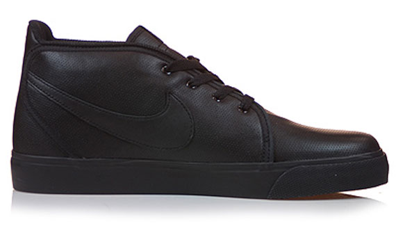 Nike Toki Black Perf Pack 04