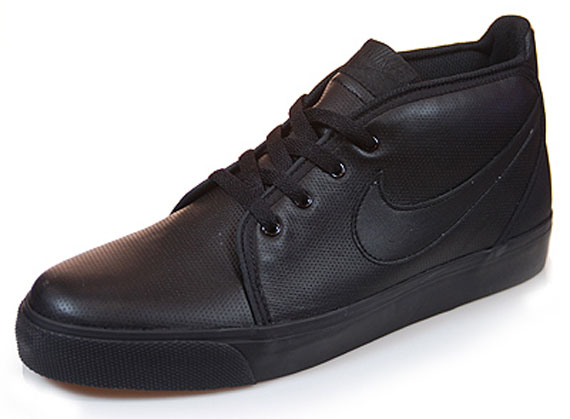 Nike Toki Black Perf Pack 06