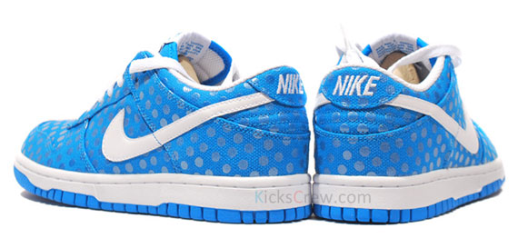 Nike Wmns Dunk Low Photo Blue Polka Dot 03