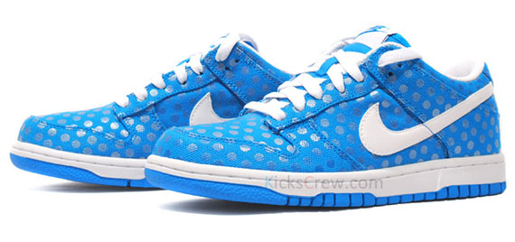 Nike Wmns Dunk Low Photo Blue Polka Dot 05