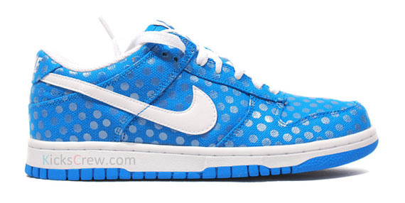 Nike Wmns Dunk Low Photo Blue Polka Dot 06