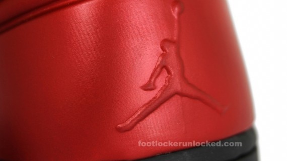 Air Jordan 1 Armor – Varsity Red – Black | December 2010