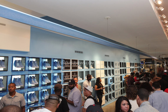 Air Jordan X Atmos Pop Up Store Opening 12