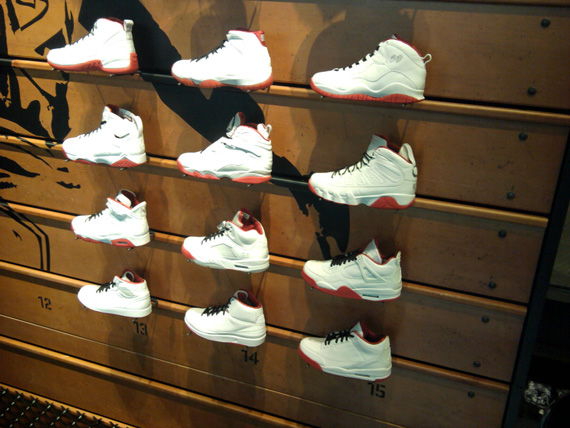 Air Jordan Xi White Red Display In Niketown Santa Monica 05