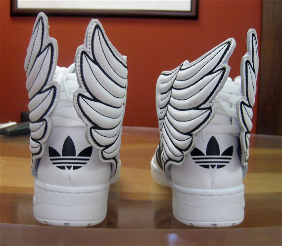 Jeremy Scott Adi Originals At Packer August 2010 02