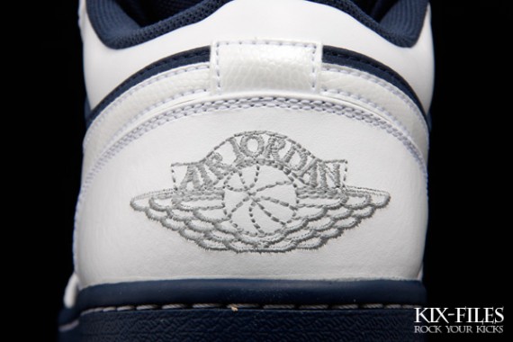 Air Jordan 1 Phat Low – Midnight Navy – White