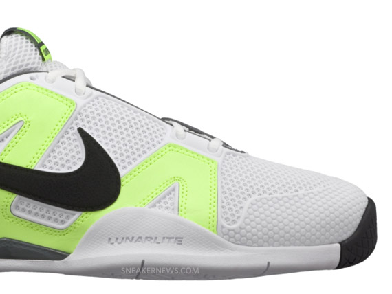 Nike Air Max Courtballistec 2.3 White Hot Lime Black 4