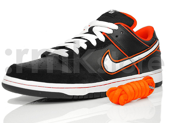 Nike Sb Dunk Low Blk Orng Blaze Rmk 015