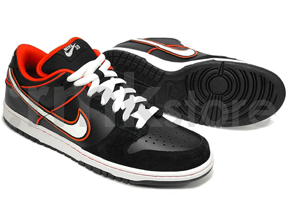 Nike Sb Dunk Low Blk Orng Blaze Rmk 07