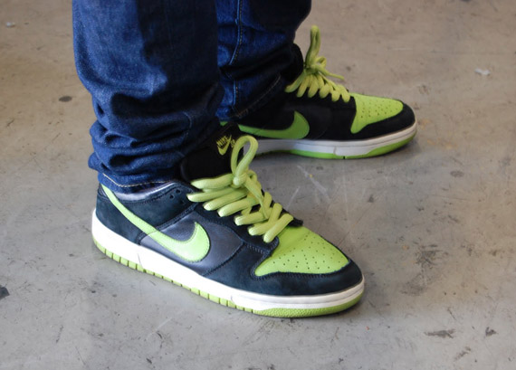 Nike Sb Dunk Low Neon J Pack New Pics 2