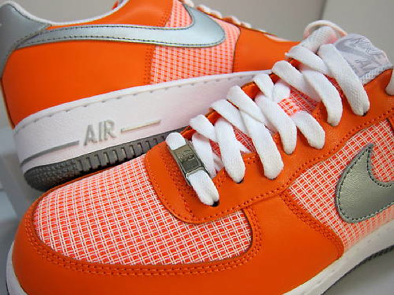 Nike WMNS Air Force 1 Low ’07 – Total Orange – White | Available