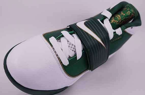 Nike Zoom Lebron Soldier Iv Svsm Home Pe 2