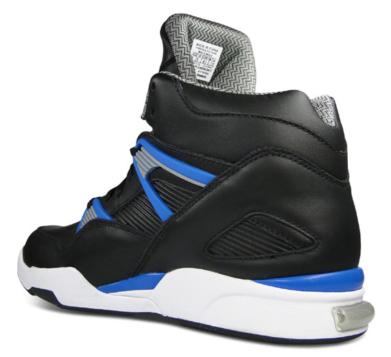 Reebok Pump Omni Zone Black Awesome Blue 4