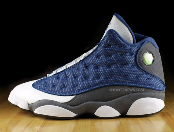 Air Jordan 13 French Blue 01