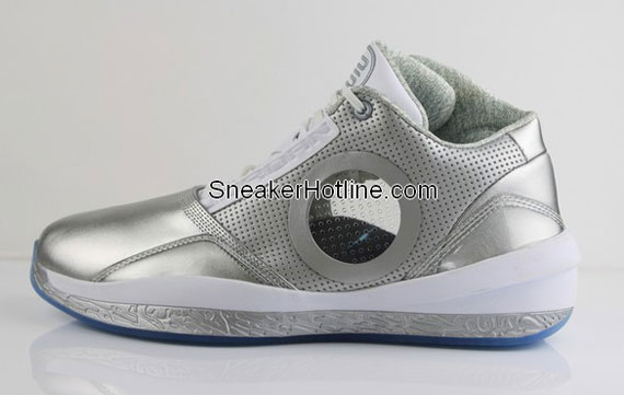 Air Jordan 2010 25th Newimg 02