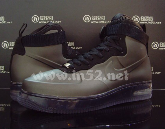 Nike Air Force 1 Foamposite Black Detailed Images 07