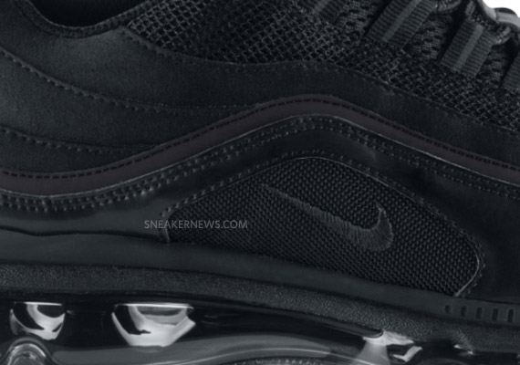 Nike Air Max 24 7 Blackout November 2010 Summary