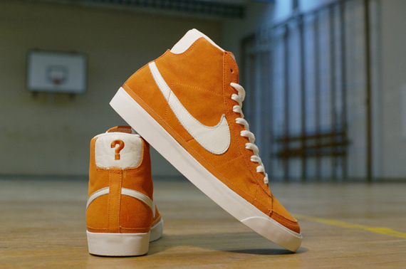 Size? x Nike Blazer Mid - Orange - White