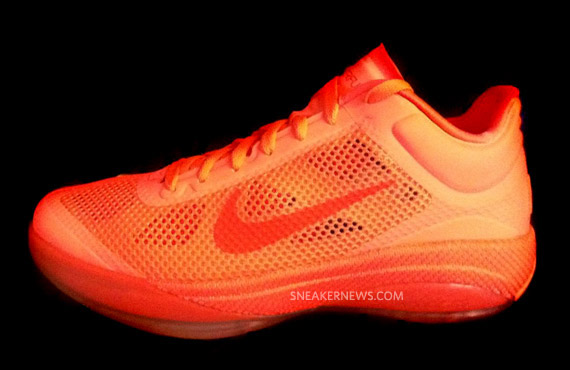 Nike Hyperfuse Low Summer 2011 Orange