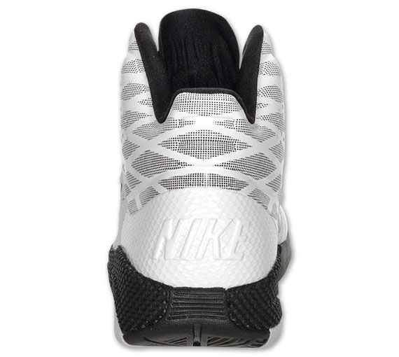 Nike Hyperfuse Wht Blk Dia 03