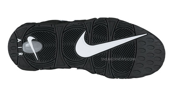 Nike More Uptempo Blk 2010 01