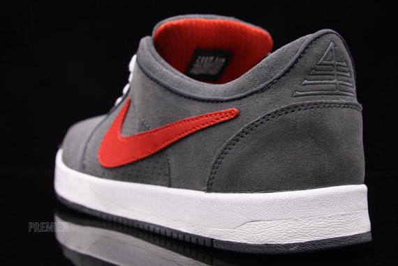 Nike Sb Prod 4 Anth Spr Red 02