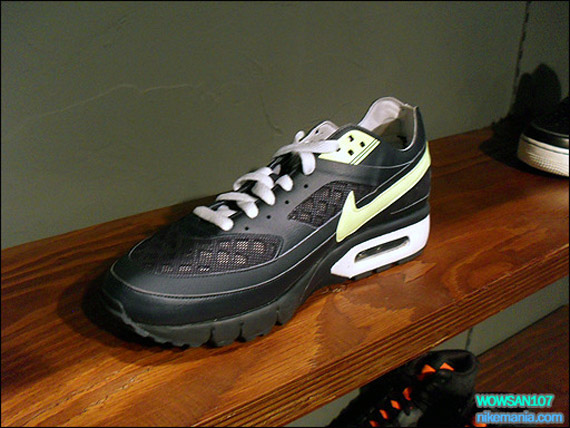 Nike Sportswear Fall Holiday 2010 Showcase 21