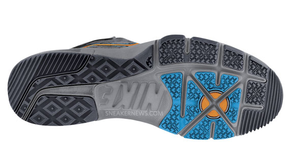 Nike Trainer 1.2 Mid Winter Tr 2