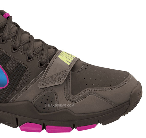 Nike Trainer 1.2 Mid Winter Tr 8