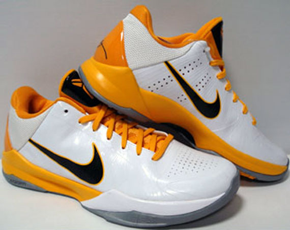 Nike Zoom Kobe V White Black Del Sol 04