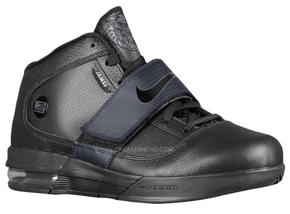 Nike Zoom Soldier Iv Blk Blk 01