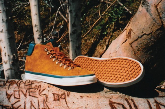 Vans California Mid Skool – Hiker Pack | October 2010