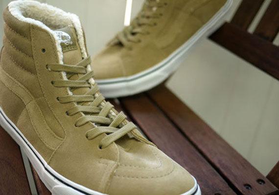 Vans Sk8 Hi Surf Fleece Beige 02