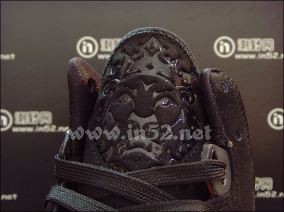 Nike Air Max LeBron VIII - 'Blackout' | New Images