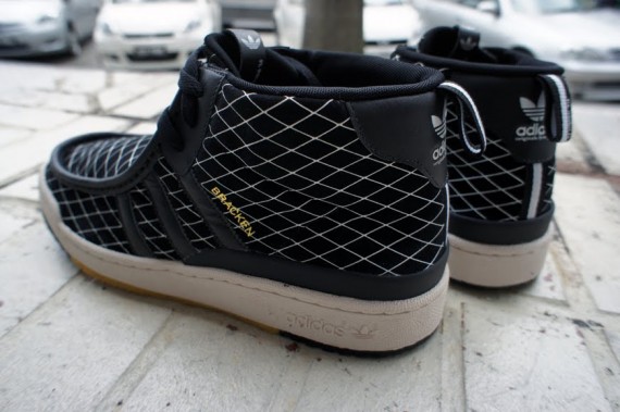 Kazuki Kuraishi x adidas Originals Bracken – Black – White