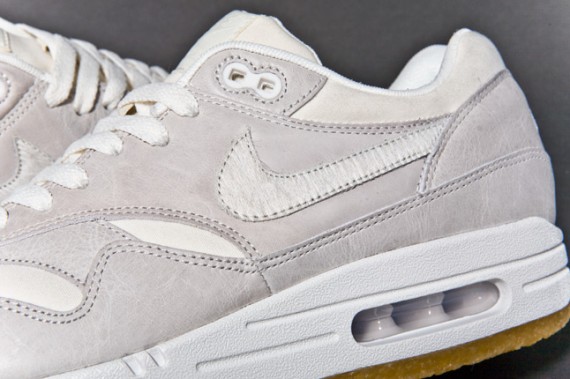 Nike Air Max 1 'Wallabee' - Sail - Gum - New Images