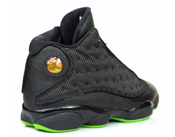 Air Jordan XIII ‘Altitude’ – 2010 Retro Changes