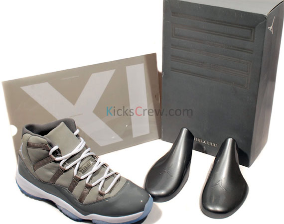 Aj Xi Cool Grey Kickscrew 08