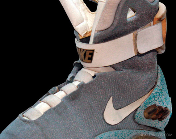 Original Nike Mag ‘McFly 2015’ – Available @ Auction