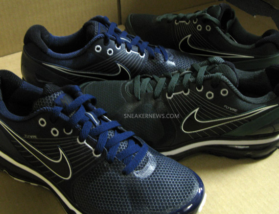 Nike Air Max 2010 Grove Green Obsidian 1