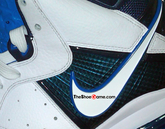 Nike Air Max Lebron Viii White Blue Black 01