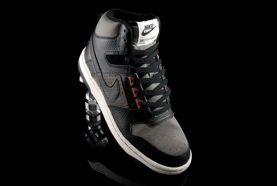 Nike Delta Force Hi Blk Gr Red 01