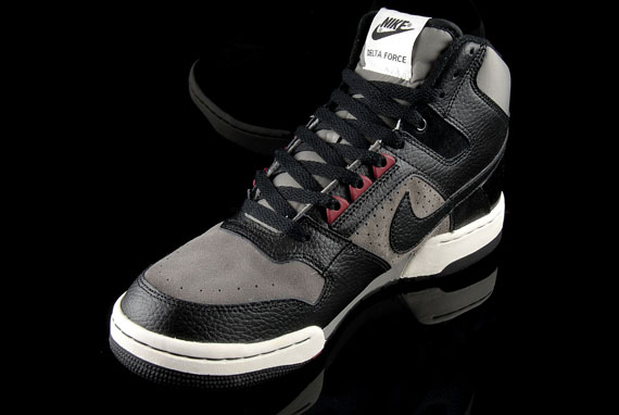 Nike Delta Force Hi Blk Gr Red 02