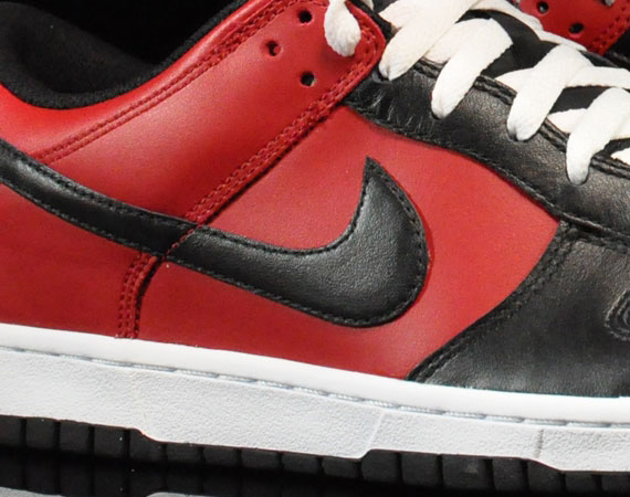 Nike Dunk Low - Black - Varsity Red - White